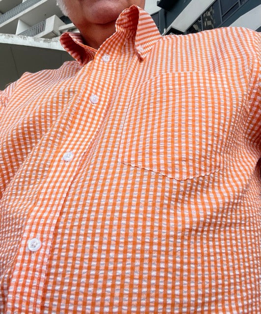 Limited-edition AiBi アイビースタイル Beagle collared button-down short-sleeved shirt 'Seersucker' Orange Gingham SS25